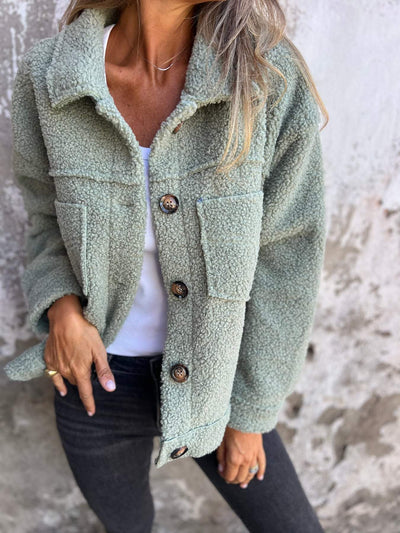 Alizée | Gemütliche Jacke mit Knöpfen